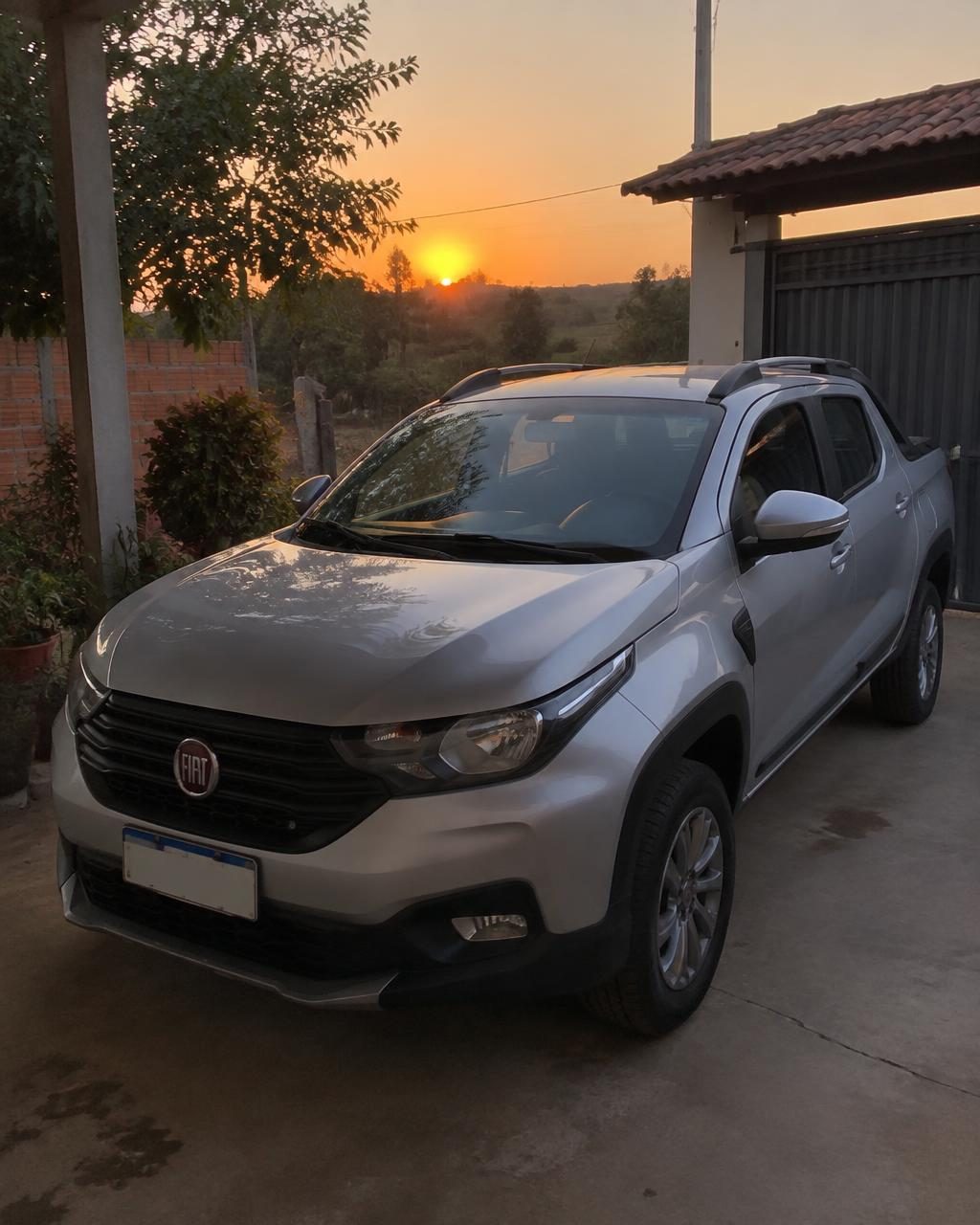 Fiat Strada Freedom 2020 cabine dupla