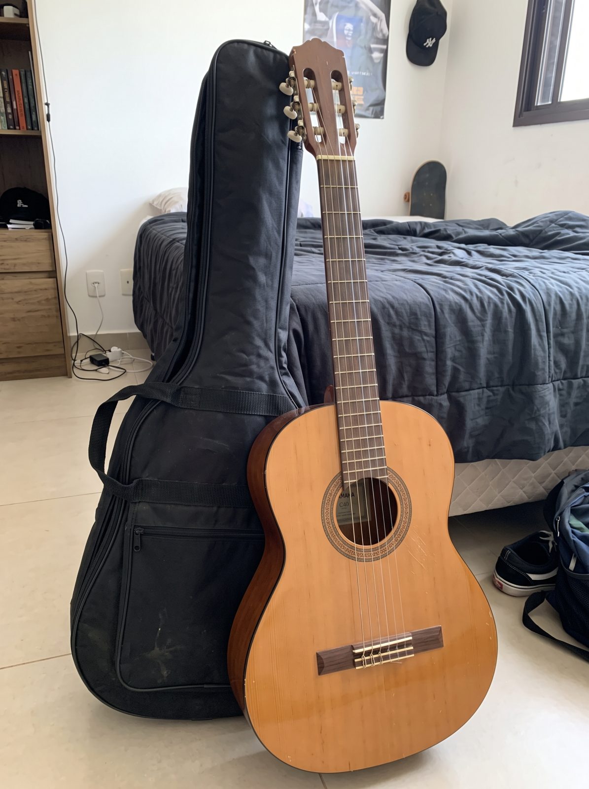 Violão Yamaha C40 com capa